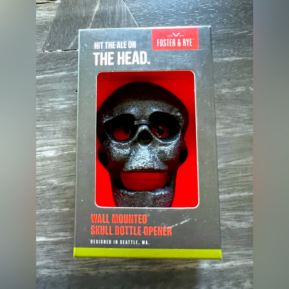 NIB Wall-Mounted Skull Bottle Opener! Cast Iron